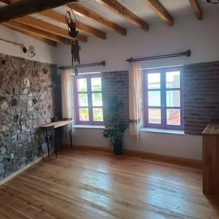 Tarihi Restore Edilmis Evi בית נופש