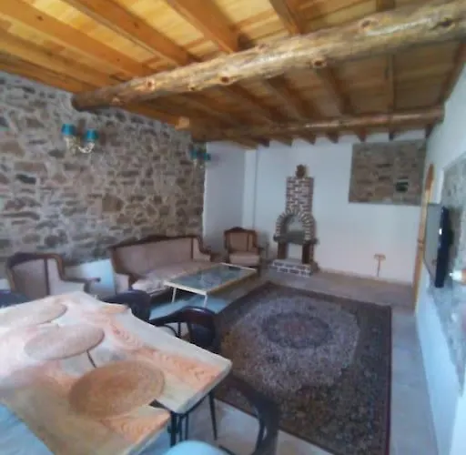 Tarihi Restore Edilmiş Evi Ayvalı