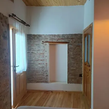 Tarihi Restore Edilmis Evi