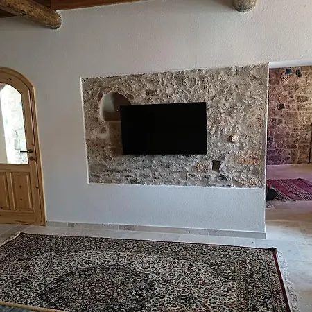 Tarihi Restore Edilmis Evi *