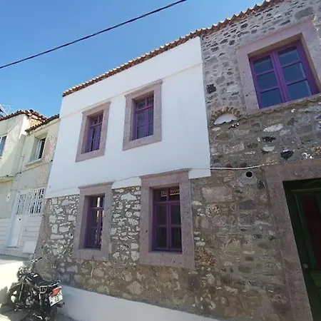 Feriehus Tarihi Restore Edilmis Evi Ayvalı