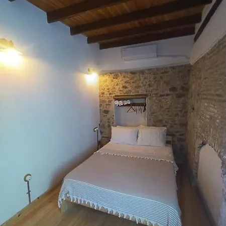 Tarihi Restore Edilmis Evi Feriehus *