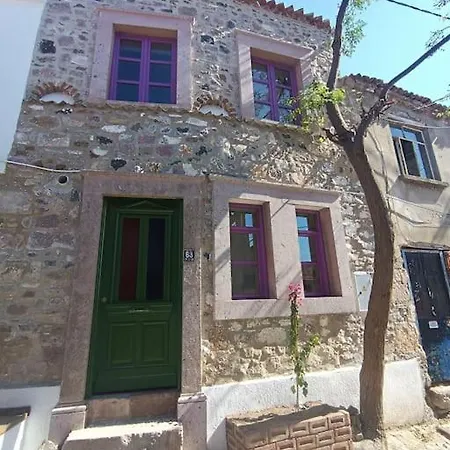 Tarihi Restore Edilmis Evi *